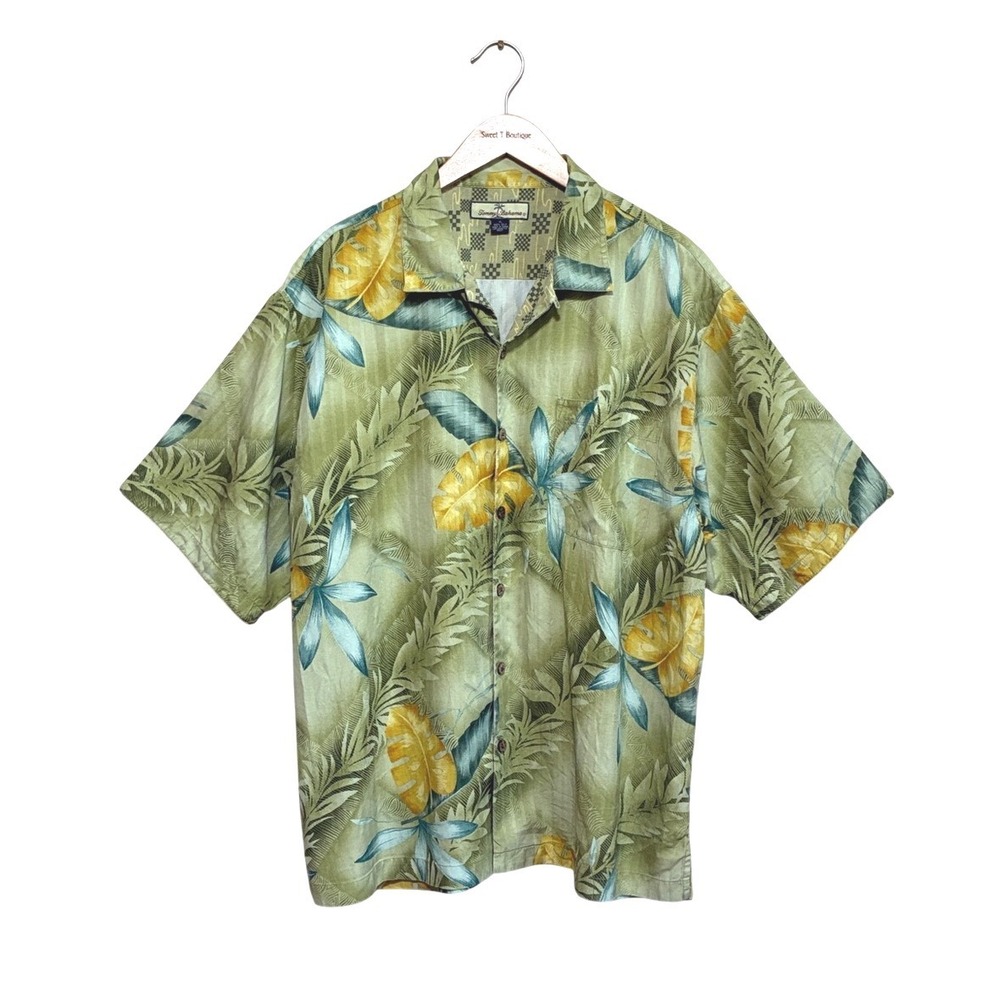 TOMMY BAHAMA Men XL Silk Short Sleeve Tropical Print Shirt Hawaiian Vacation